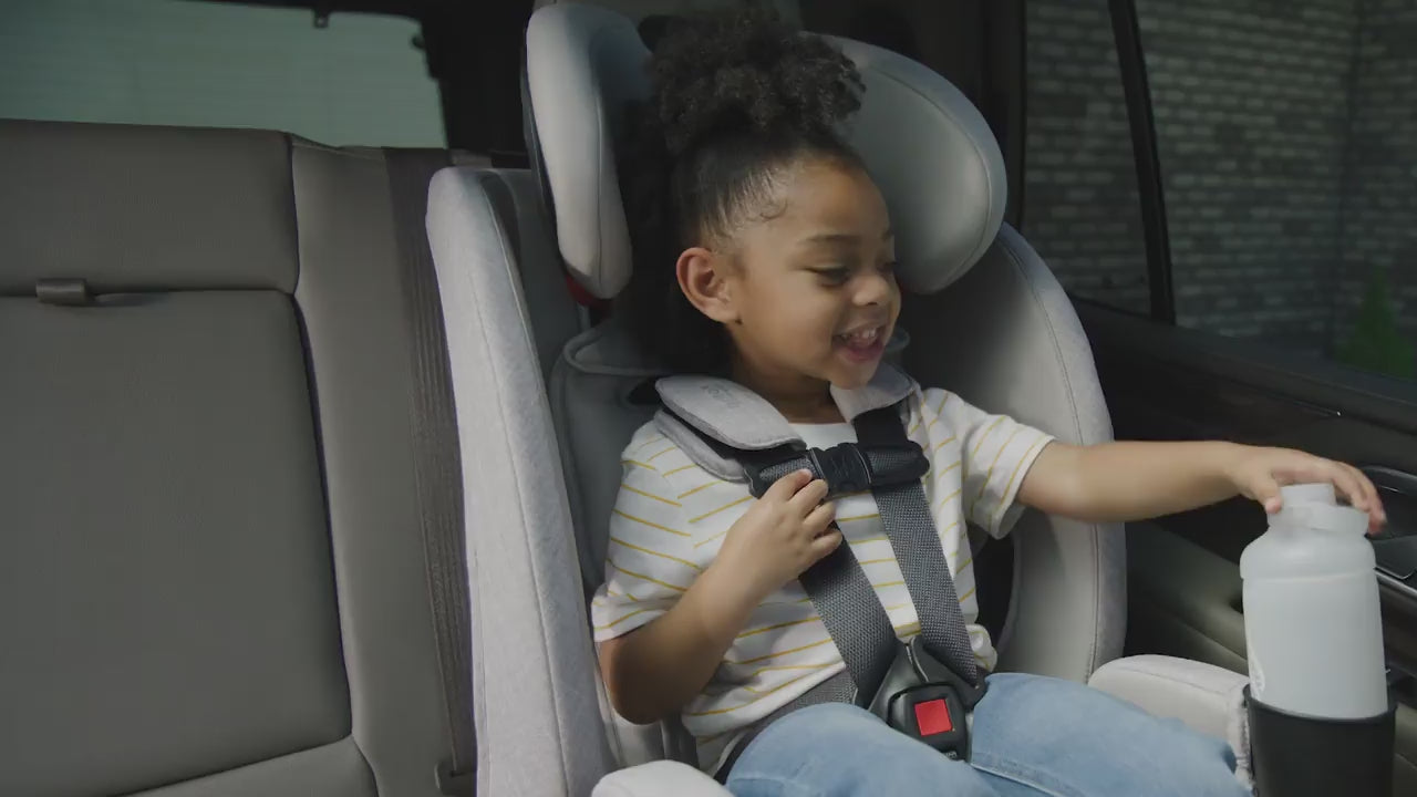 britax®_one4life®_slim_all-in-one_car_seat_with_clicktight®.mp4